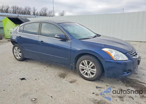 2010 Nissan Altima Base z USA, uszkodzony, nr VIN 1N4AL2AP6AN432038